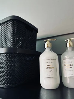 Børn VIAMAJA Opbevaring Til Badeværelse|Garderobe Opbevaring<Kasse med låg - Small VILA BLACK