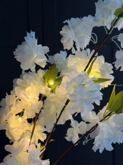 VIAMAJA Blomster<Kirsebærgren med lys - Hvid