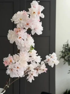 VIAMAJA Blomster<Kirsebærgren med lys - Rosa / hvid