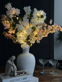 VIAMAJA Blomster<Kirsebærgren med lys - Rosa / hvid