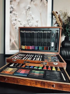 VIAMAJA Tegneartikler|Art Therapy<Krea kuffert med indhold -112 varianter