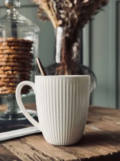 VIAMAJA Krus, Kopper Og Glas|Porcelæn Og Stentøj<Krus Riflet - Porcelæn
