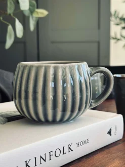 VIAMAJA Krus, Kopper Og Glas|Porcelæn Og Stentøj<Krus VIGA Strib - Blå