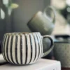 VIAMAJA Krus, Kopper Og Glas|Porcelæn Og Stentøj<Krus VIGA Strib - Grå