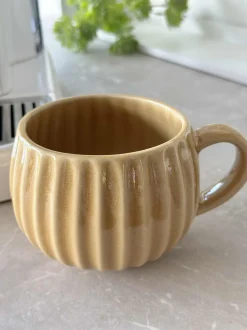 VIAMAJA Krus, Kopper Og Glas|Porcelæn Og Stentøj<Krus VIGA Strib - Sennep