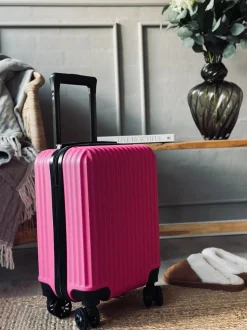 VIAMAJA Kufferter<Kuffert Trolley - Magenta pink