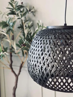 VIAMAJA Lamper<Lampe bambus - Sort dia 33