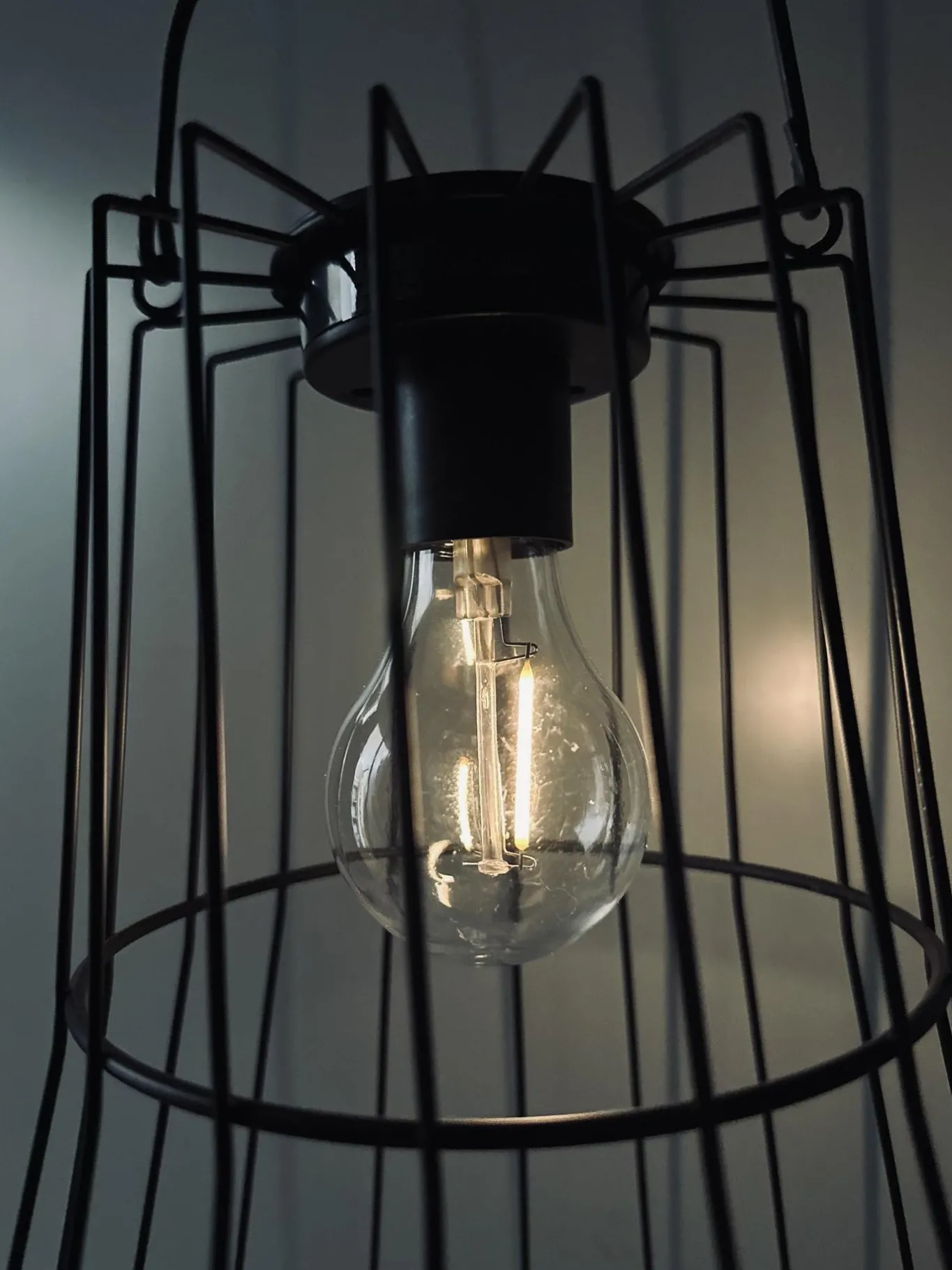VIAMAJA Udendørs Led|Led Solceller<Lampe med solceller – Black metal