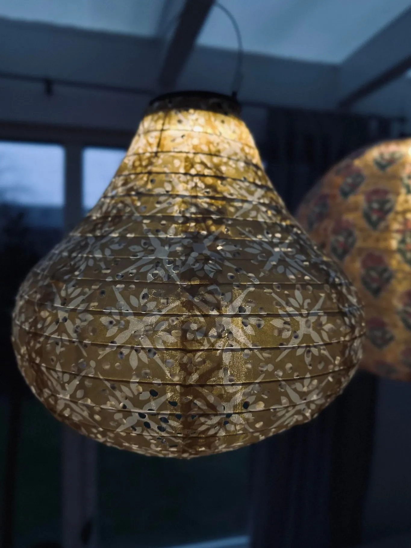 VIAMAJA Lys Og Led|Udendørs Led<Lampe med solceller Pear - SUMMER GOLD