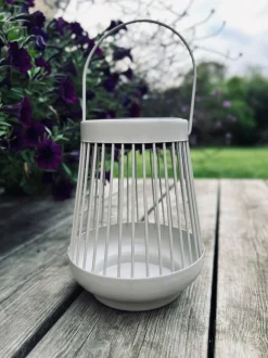 VIAMAJA Lys Og Led|Udendørs Led<Lanterne med solceller - Hvid metal