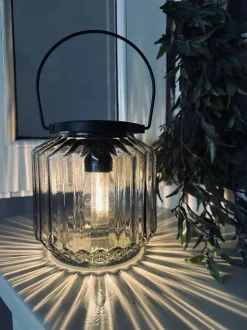 VIAMAJA Lys Og Led|Udendørs Led<Lanterne med solceller – Wilma Grå