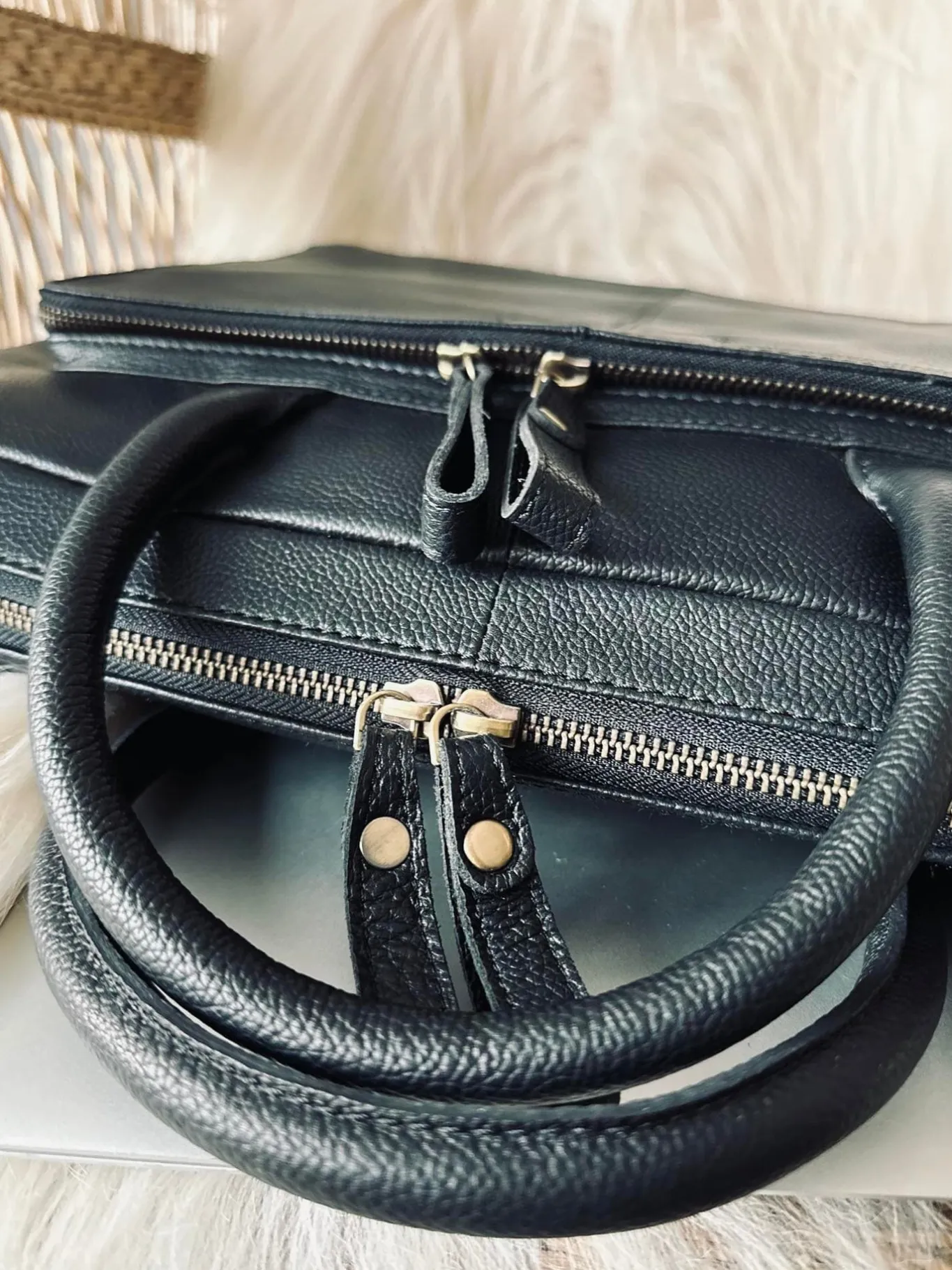 VIAMAJA Computertasker|Shoppere<Laptop / arbejdstaske VINTAGE Black