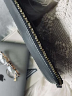 VIAMAJA Computertasker<Laptop sleeve - Black / Gold