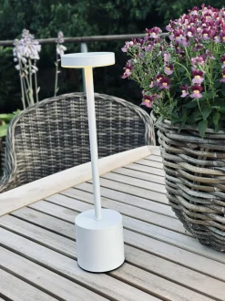 VIAMAJA Lys Og Led|Led Lamper<LED bordlampe KELLY Hvid - genopladelig