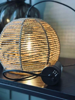VIAMAJA Lys Og Led|Udendørs Led<LED lampe til batterier m. Timerfunktion