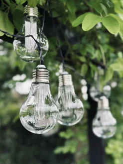 VIAMAJA Lys Og Led|Udendørs Led<LED Lyskæde med solceller - Udendørs med 10 pære