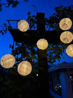VIAMAJA Lys Og Led|Udendørs Led<Led solcelle lyskæde, 10 hvide kugler