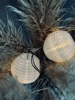 VIAMAJA Lys Og Led|Udendørs Led<Led solcelle lyskæde, 10 hvide kugler