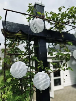 VIAMAJA Lys Og Led|Udendørs Led<Led solcelle lyskæde, 10 hvide kugler