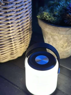 VIAMAJA Lys Og Led|Udendørs Led<LED touch lanterne med strop