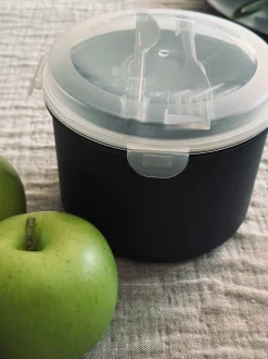 VIAMAJA Div. Køkken|Køkken Opbevaring<Lunchbox m. dressing kop - Sort