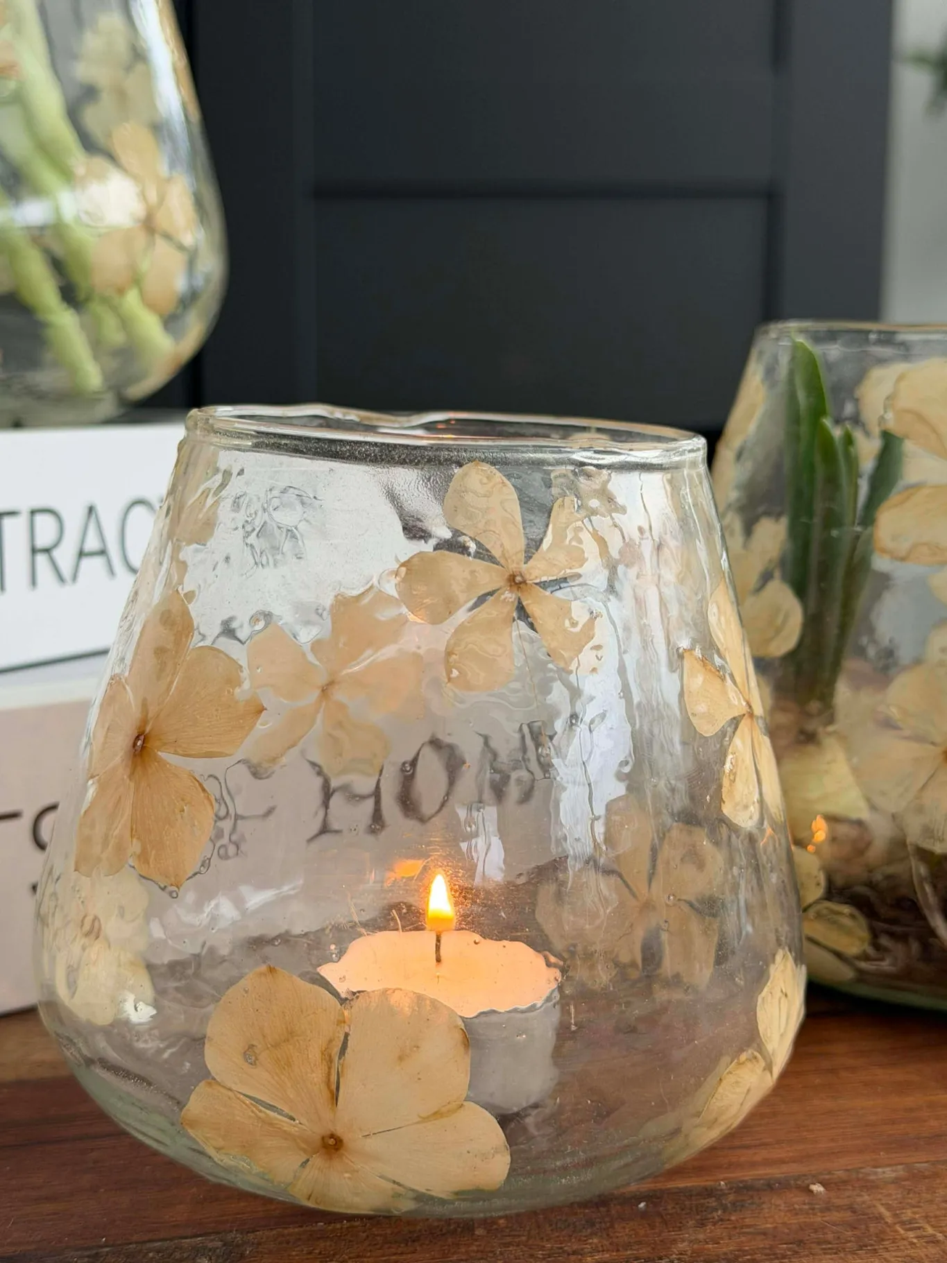 VIAMAJA Lysestager<Lysestage - Glas med blomster - flere størrelser