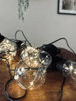 VIAMAJA Udendørs Led|Lyskæde Til Batteri<Lyskæde med Batteriboks – Til inde og ude