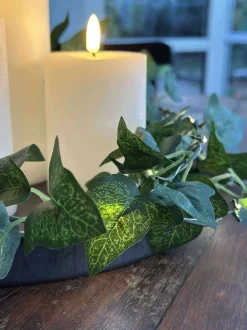 VIAMAJA Lys Og Led|Blomster<Lyskæde med grønne efeublade - 290cm