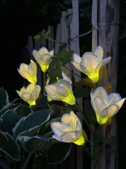 VIAMAJA Lys Og Led|Udendørs Led<Magnolia med solceller - Hvid