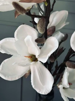 VIAMAJA Blomster<Magnoliagren - 92cm