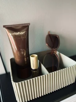 VIAMAJA Makeup Opbevaring|Kreativ Opbevaring<Makeup organiser med opdeling – Taupe
