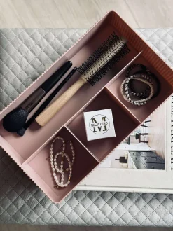 VIAMAJA Makeup Opbevaring|Kreativ Opbevaring<Makeup organiser med rumopdeling - Rosa