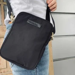 VIAMAJA Mobiltasker<Mobiltaske - BLACK Recycle kollektion af plasticflasker
