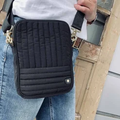 VIAMAJA Mobiltasker<Mobiltaske - BLACK Recycle kollektion af plasticflasker