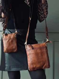 VIAMAJA Læder Tasker|Mobiltasker<Mobiltaske Gunilla walnut