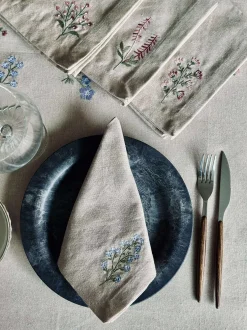 VIAMAJA Duge Og Mundservietter<Mundservietter flower broderi - Pakke med 4 stk