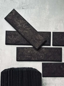 VIAMAJA Korkplader<Mursten i kork - Dark pakke med 62 stk