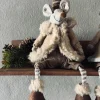 VIAMAJA Jul<Nissemus - Siddende dreng