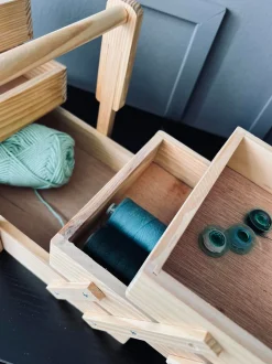 VIAMAJA Kreativ Opbevaring<Opbevaringskasse i træ til sytråd mm