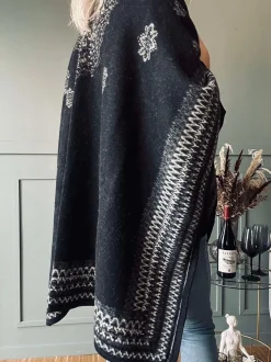 VIAMAJA Poncho<Poncho Black boheme