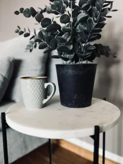 VIAMAJA Urtepotter|Interiør<Potte i beton look - Mellem