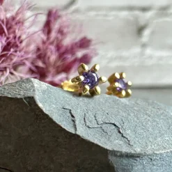 VIAMAJA Ørestikker<Ørestikker GIA – Violet 18K forgyldt