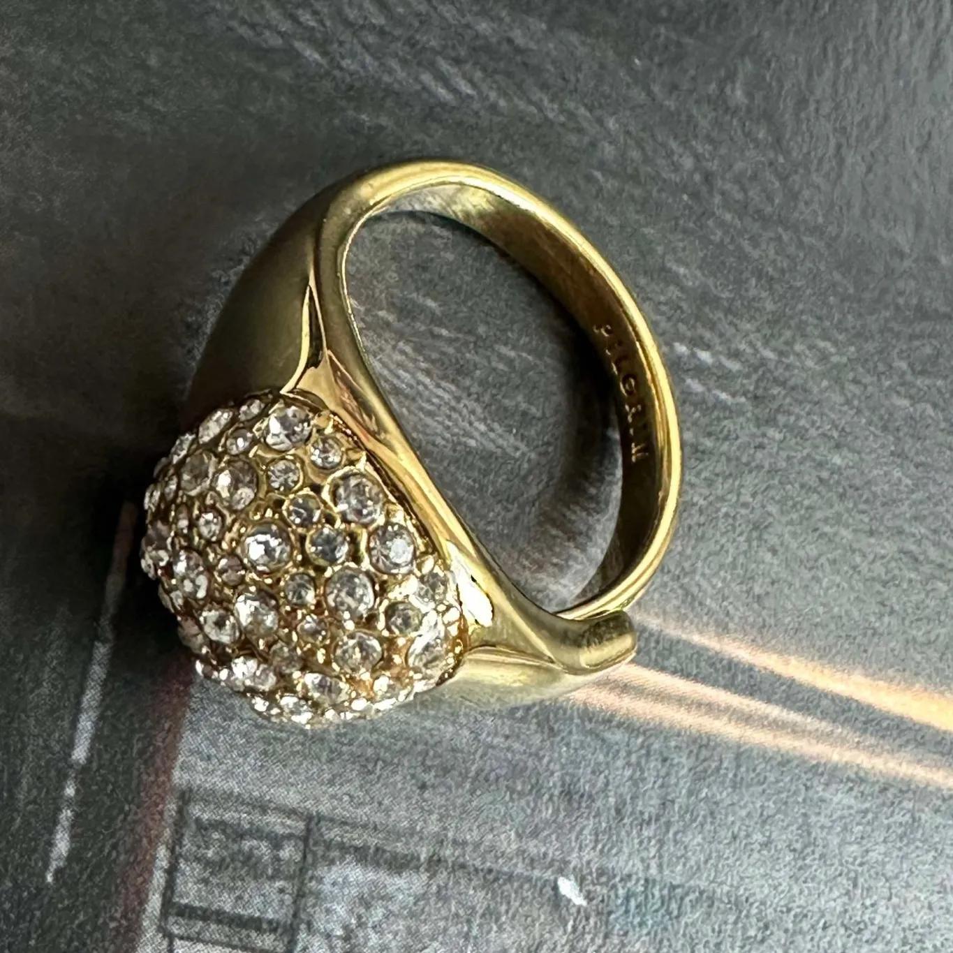 VIAMAJA Ringe<Ring CINDY krystal - Forgyldt