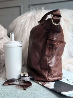 VIAMAJA Cross Body<Rummelig skuldertaske i flot skindkvalitet - Brandy