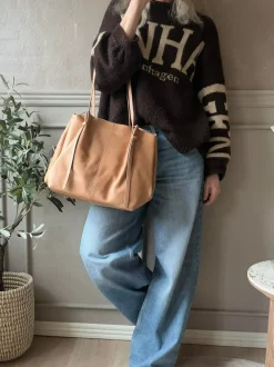 VIAMAJA Shoppere<Shopper i blød skindkvalitet - Sand