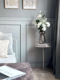 VIAMAJA Borde<Sidebord - Sand metal