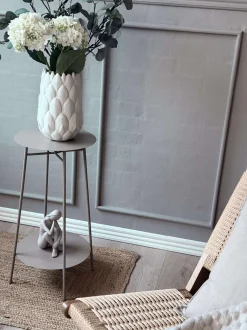 VIAMAJA Borde<Sidebord med hylde - Taupe
