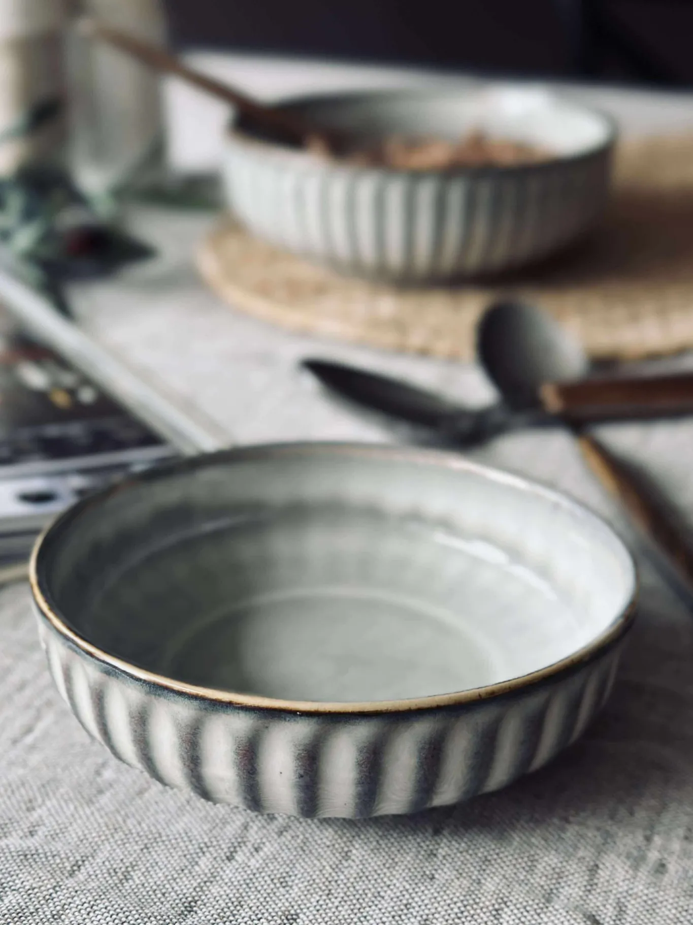 VIAMAJA Porcelæn Og Stentøj|Skåle Og Tallerkener<Skål VIGA strib stentøj - Grå