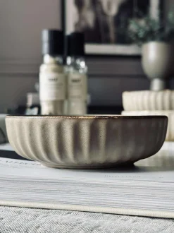 VIAMAJA Porcelæn Og Stentøj|Skåle Og Tallerkener<Skål VIGA strib stentøj - Mat brun 12cm