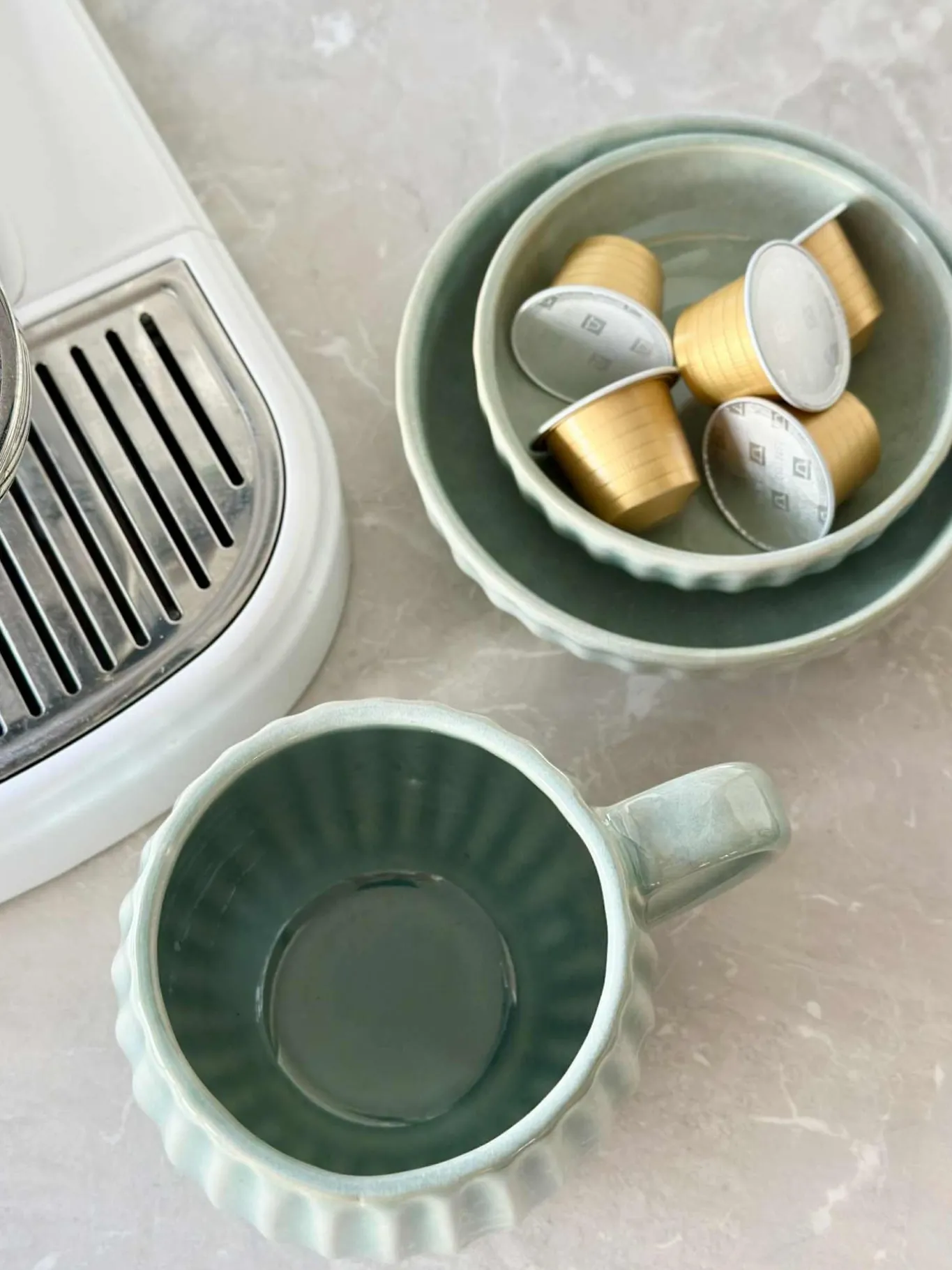VIAMAJA Porcelæn Og Stentøj|Skåle Og Tallerkener<Skål VIGA strib stentøj - Mint flere størrelser